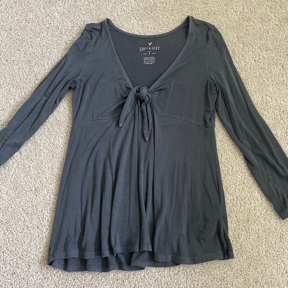 American Eagle top